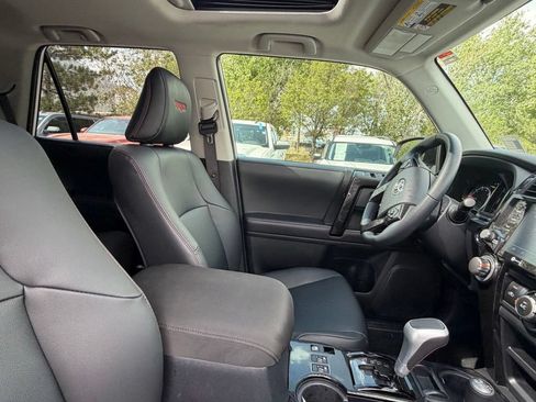 Used 2024 Toyota 4Runner TRD Off-Road Premium w/ Moonroof Package AWD/4WD image 11