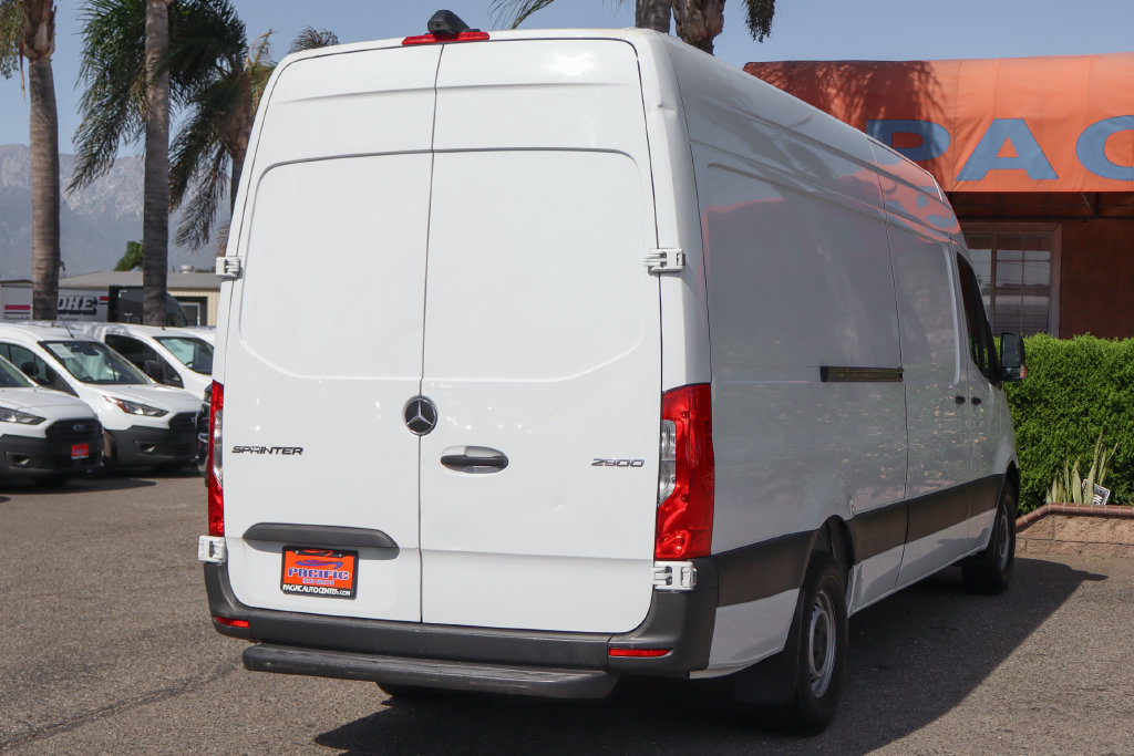Used 2023 Mercedes-Benz Sprinter 2500 image 7