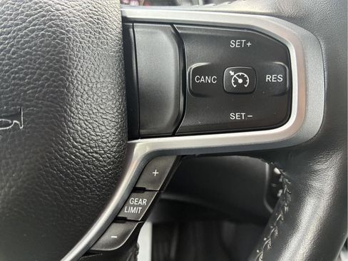 Used 2022 RAM 1500 Big Horn AWD/4WD image 21