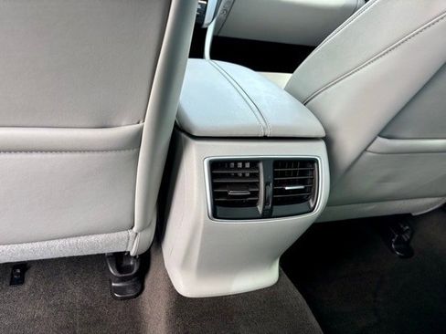 Used 2017 Acura TLX V6 w/ Technology Package image 10