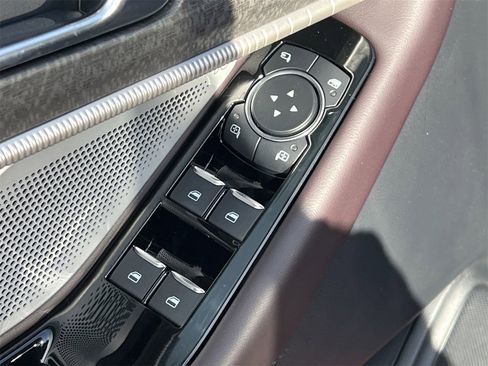 New 2026 Ford Explorer Platinum image 18