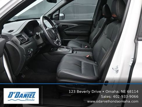 Used 2023 Honda Passport TrailSport image 25