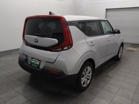 Used 2021 Kia Soul LX FWD image 9