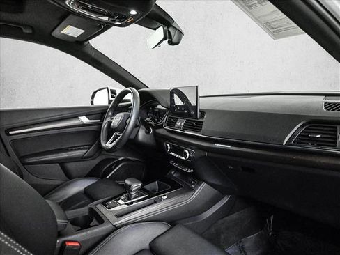 Certified 2023 Audi Q5 2.0T Premium Plus w/ Premium Plus Package AWD/4WD image 23
