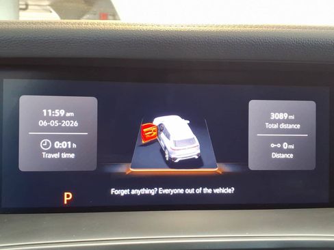 Certified 2026 Volkswagen Tiguan SE R-Line AWD/4WD image 12