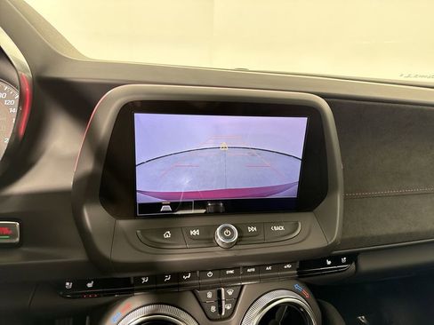 Used 2022 Chevrolet Camaro ZL1 RWD image 28