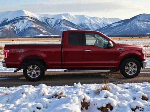 Used 2015 Ford F150 XLT w/ Equipment Group 302A Luxury image 7