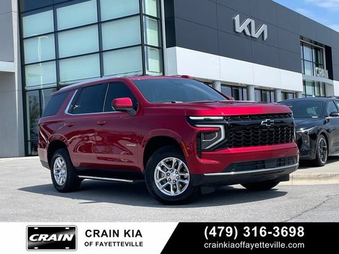 Used 2025 Chevrolet Tahoe LS w/ Max Trailering Package AWD/4WD image 1