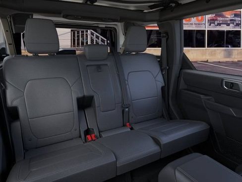 New 2026 Ford Bronco Outer Banks AWD/4WD image 11