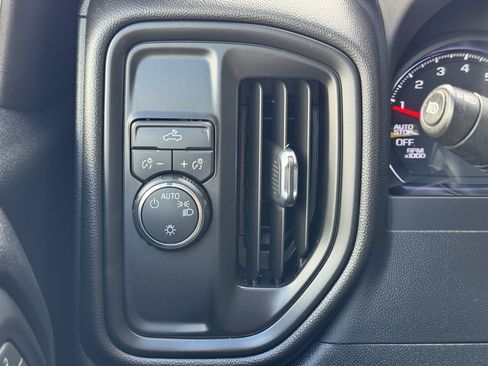 Certified 2023 Chevrolet Silverado 1500 Custom RWD image 32