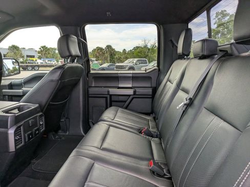 Used 2019 Ford F150 XLT w/ Equipment Group 302A Luxury image 17