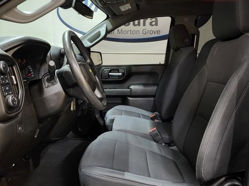 Used 2020 Chevrolet Silverado 1500 Custom w/ Custom 2.7L Value Package AWD/4WD image 13