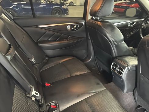 Used 2016 INFINITI Q50 Red Sport 400 RWD image 26