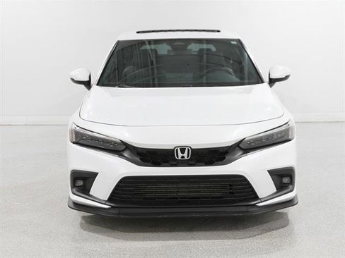 Used 2022 Honda Civic Sport Touring image 2
