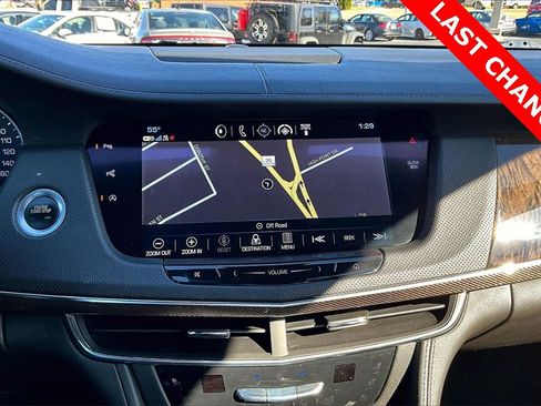 Used 2018 Cadillac CT6 Luxury image 31