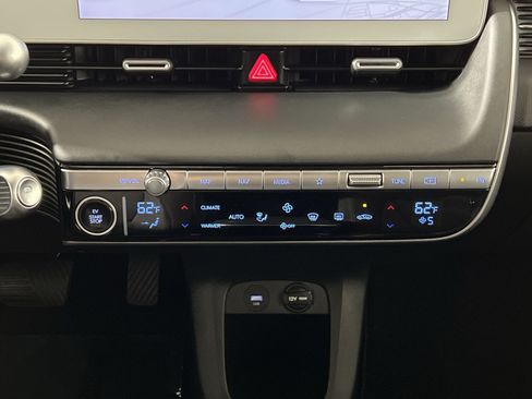 Used 2024 Hyundai Ioniq 5 SEL AWD/4WD image 21