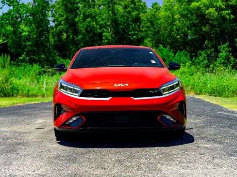 Used 2023 Kia Forte GT w/ GT2 Package FWD image 5