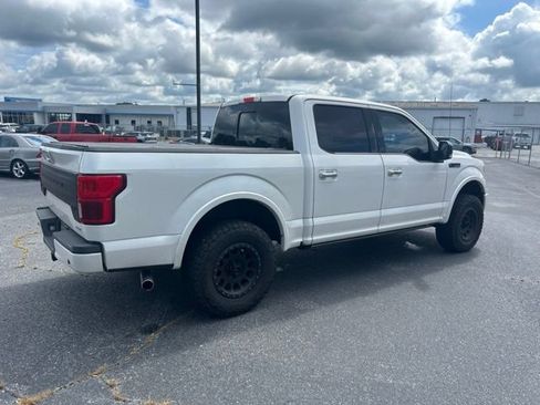 Used 2018 Ford F150 Platinum w/ Equipment Group 701A Luxury AWD/4WD image 4