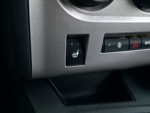 Used 2012 Dodge Challenger SRT8 w/ Premium Sound Group image 25