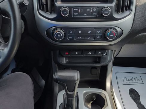 Used 2017 Chevrolet Colorado LT AWD/4WD image 20