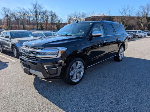 Certified 2024 Ford Expedition Max Platinum image 2