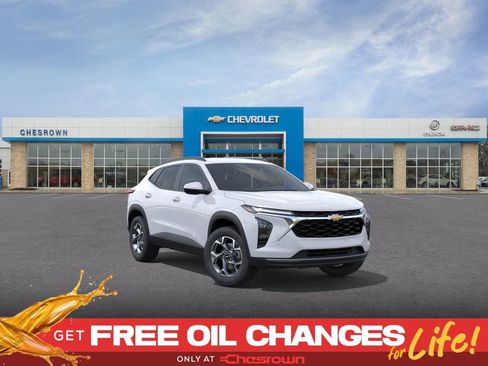 New 2026 Chevrolet Trax LT image 1