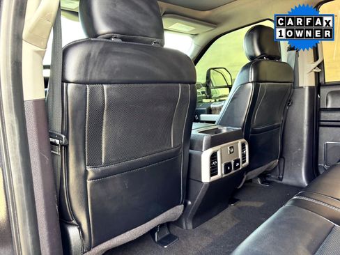 Used 2019 Ford F350 Lariat w/ Lariat Ultimate Package image 19