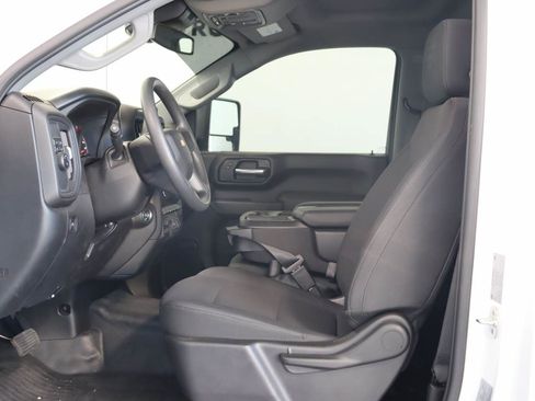 Used 2025 Chevrolet Silverado 2500 W/T w/ WT Convenience Package RWD image 9