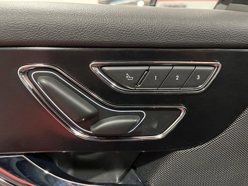 Used 2020 Lincoln Corsair Reserve w/ Equipment Group 201A image 20