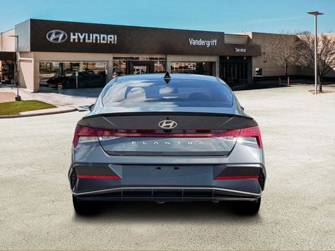 New 2026 Hyundai Elantra SEL Sport Premium FWD image 6