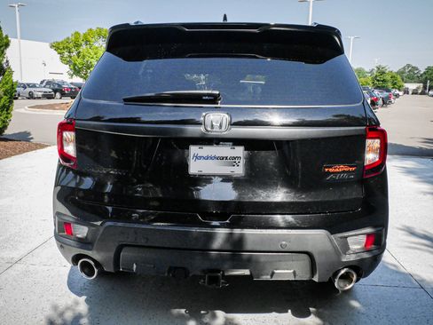 Used 2023 Honda Passport TrailSport image 9