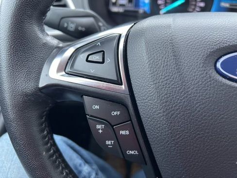 Used 2024 Ford Edge SEL w/ Convenience Package image 19