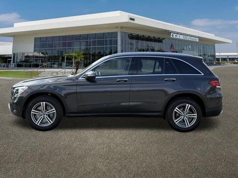 Used 2021 Mercedes-Benz GLC 300 image 6