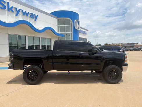 Used 2015 Chevrolet Silverado 1500 LT w/ All Star Edition AWD/4WD image 11