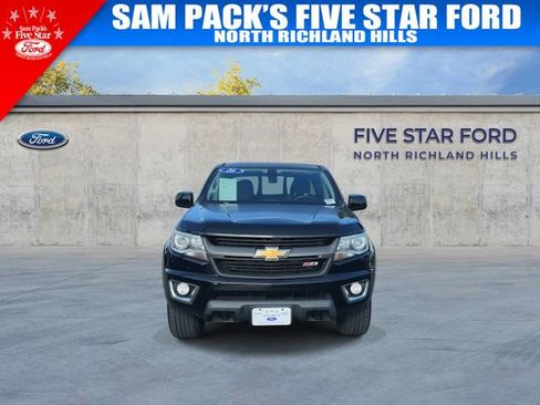 Used 2016 Chevrolet Colorado Z71 AWD/4WD image 3
