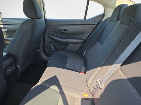 Used 2024 Nissan Sentra SV FWD image 22