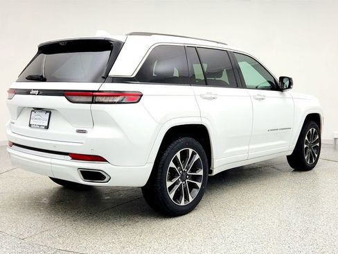 Used 2023 Jeep Grand Cherokee Overland w/ Adv Protech Group III image 5
