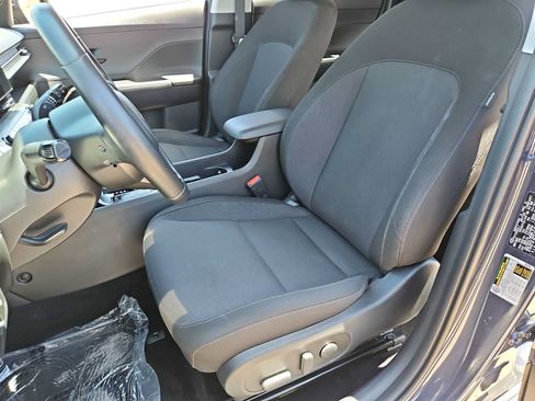 Certified 2025 Hyundai Kona SEL AWD/4WD image 16