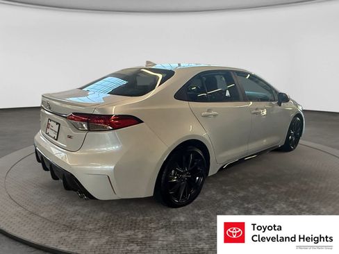 Used 2025 Toyota Corolla SE FWD image 5