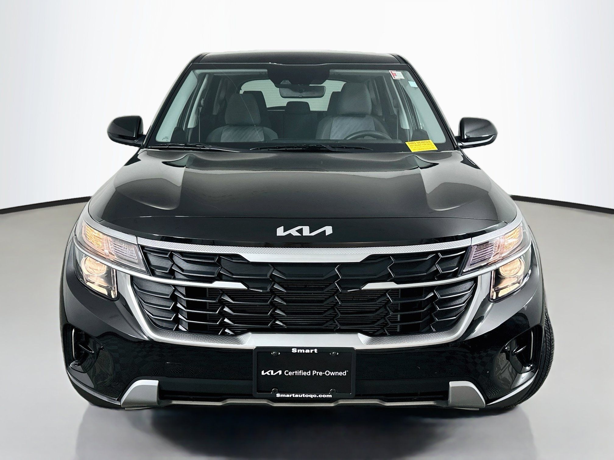 Certified 2026 Kia Seltos LX FWD image 2