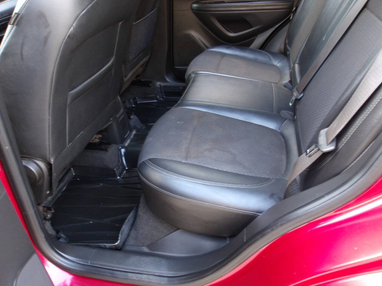 Used 2019 Buick Encore Preferred FWD image 20