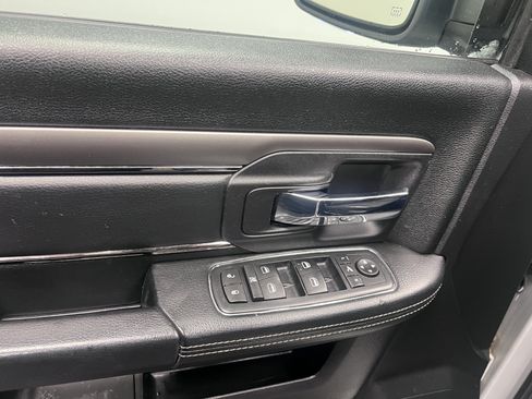 Used 2016 RAM 1500 Sport RWD image 14