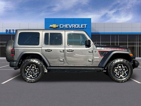 Used 2020 Jeep Wrangler Unlimited Rubicon w/ Quick Order Package 28Y Recon AWD/4WD image 3