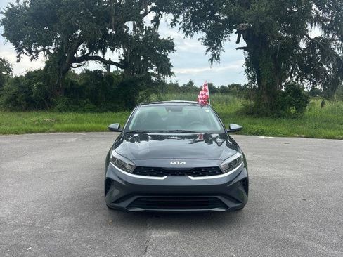 Used 2023 Kia Forte LXS FWD image 8