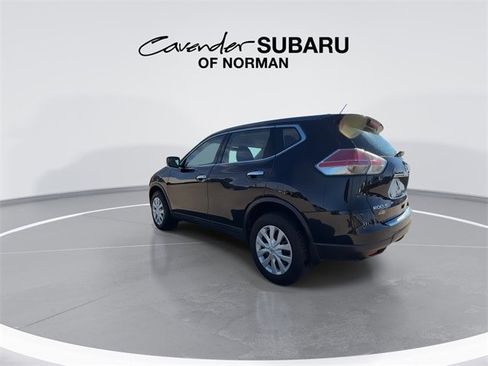 Used 2015 Nissan Rogue S image 6