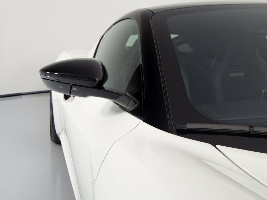 Used 2026 Lotus Emira RWD image 44