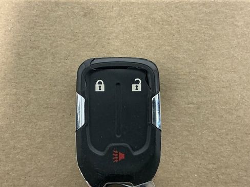 Used 2019 GMC Acadia SLE w/ LPO, Floor Liner Package image 28