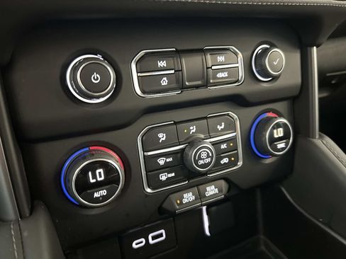 Used 2024 Chevrolet Suburban LS w/ Driver Alert Package AWD/4WD image 24