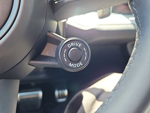 Certified 2025 Porsche Cayenne S AWD/4WD image 23