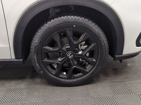 Used 2024 Honda HR-V Sport image 39